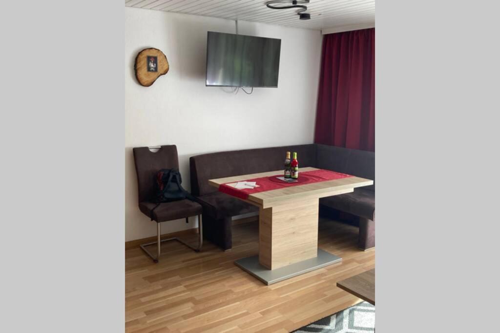 Gemuetliche Ferienwohnung In Sankt Blasien Extérieur photo